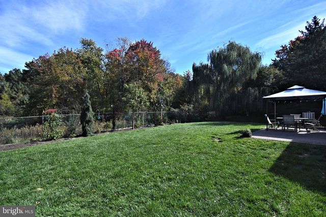 104 FLINTLOCK CIR, Lansdale, PA 19446