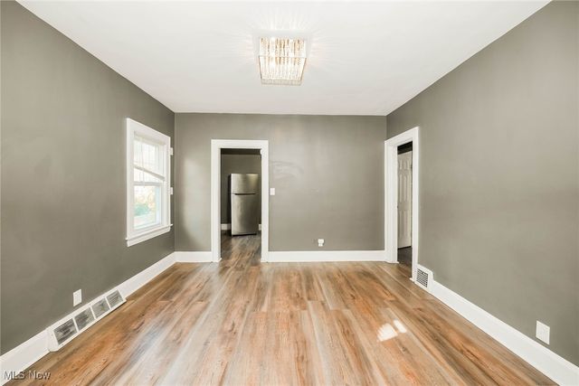 13409 Glendale Avenue, Cleveland, OH 44105