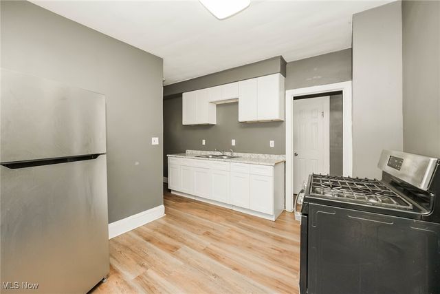 13409 Glendale Avenue, Cleveland, OH 44105