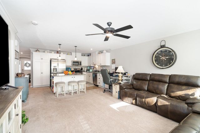 2500 Elyria Court, Crescent Springs, KY 41017