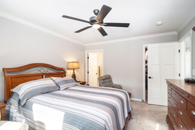 2500 Elyria Court, Crescent Springs, KY 41017