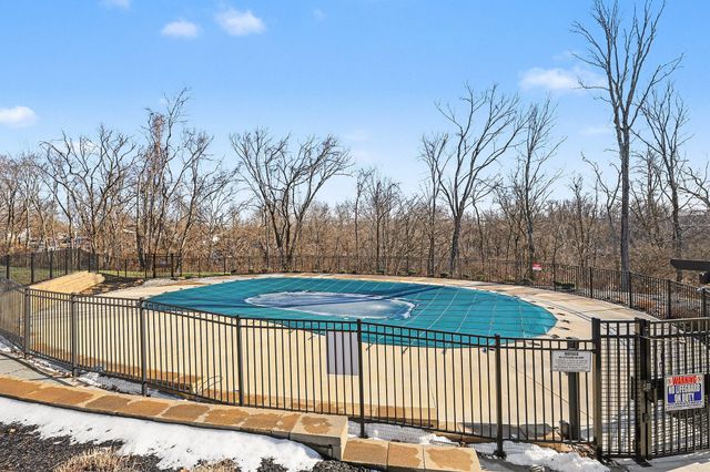 2500 Elyria Court, Crescent Springs, KY 41017