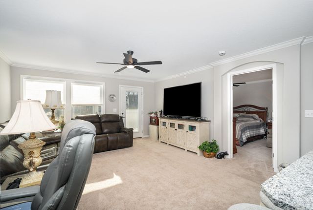 2500 Elyria Court, Crescent Springs, KY 41017