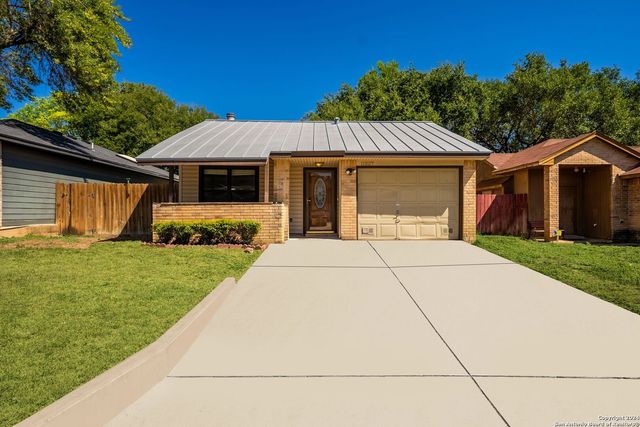 11327 FISH SPGS, San Antonio, TX 78245