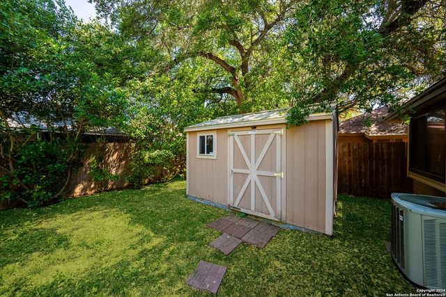 11327 FISH SPGS, San Antonio, TX 78245