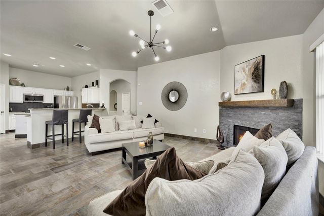 1718 Buckingham Drive, Pasadena, TX 77504