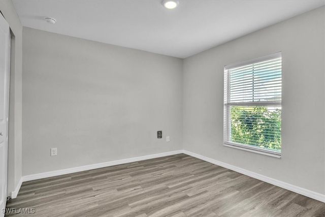 412 NE 25th ST, Cape Coral, FL 33909