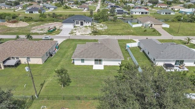412 NE 25th ST, Cape Coral, FL 33909