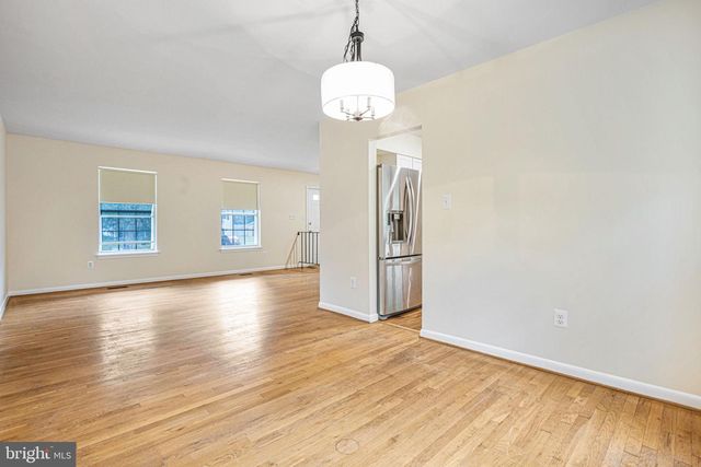 804 CASCADE DR, Fort Washington, MD 20744