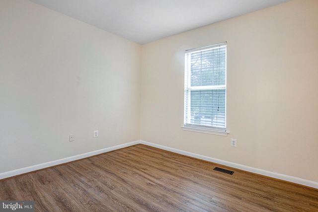 804 CASCADE DR, Fort Washington, MD 20744