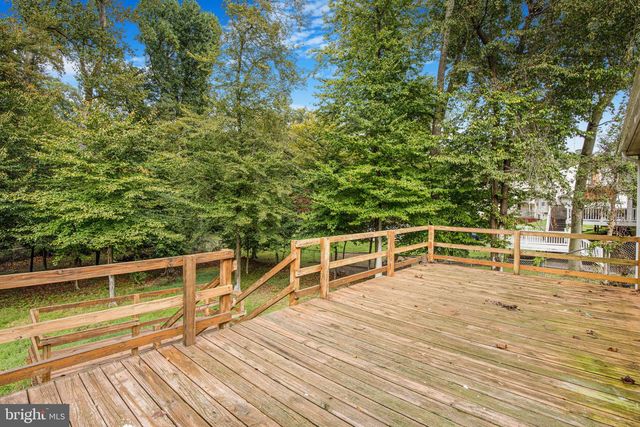 804 CASCADE DR, Fort Washington, MD 20744