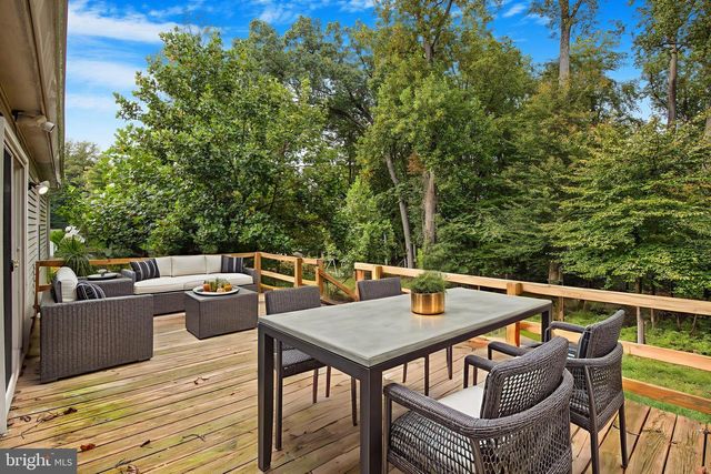 804 CASCADE DR, Fort Washington, MD 20744