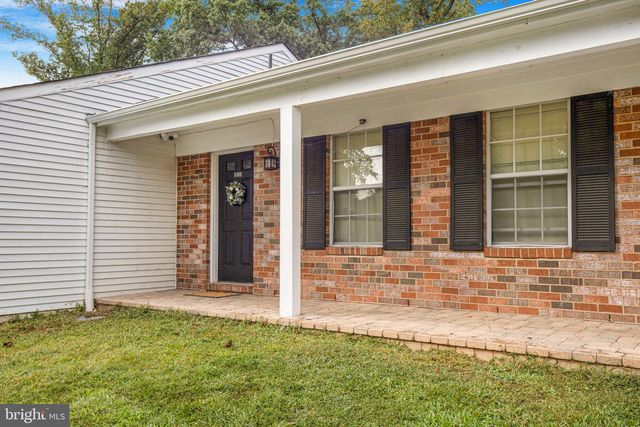 804 CASCADE DR, Fort Washington, MD 20744