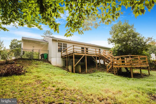 804 CASCADE DR, Fort Washington, MD 20744