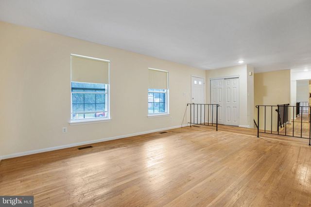 804 CASCADE DR, Fort Washington, MD 20744