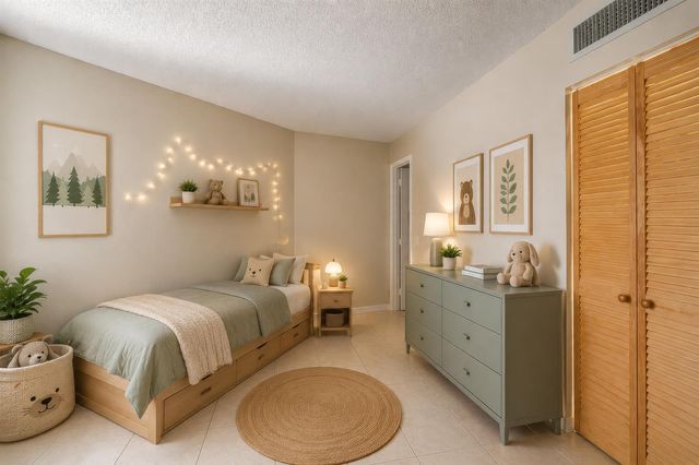 6061 N Falls Cir 110, Lauderhill, FL 33319