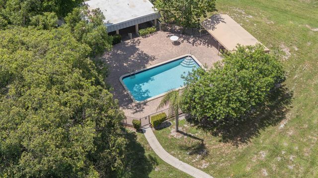 6061 N Falls Cir 110, Lauderhill, FL 33319