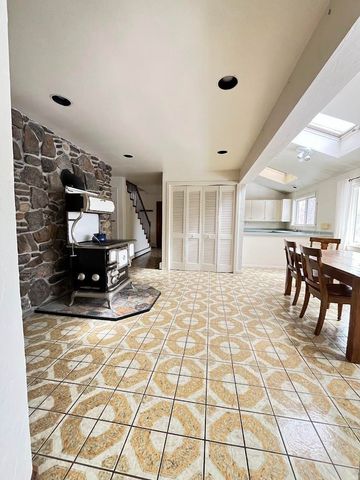 12 S Bow Road, Bow, NH 03304