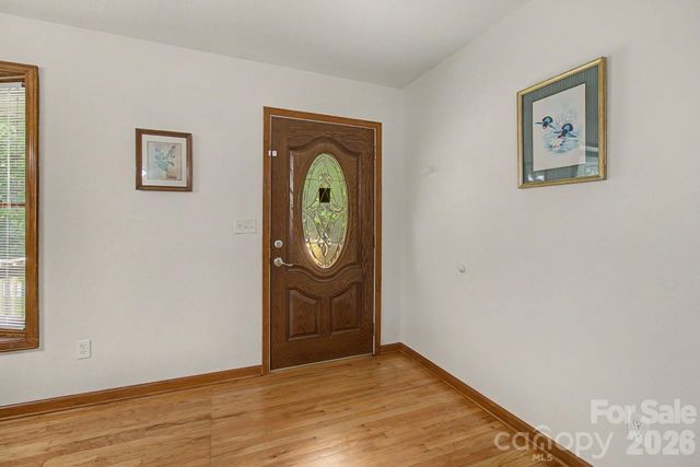 230 Blythewood Drive, Hendersonville, NC 28792