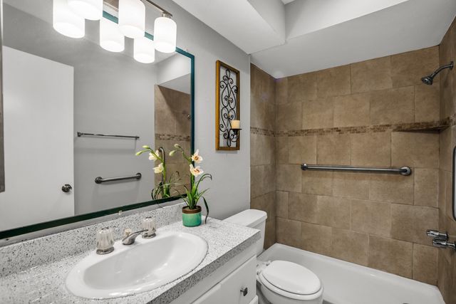 13769 Brookgreen Circle, Dallas, TX 75240