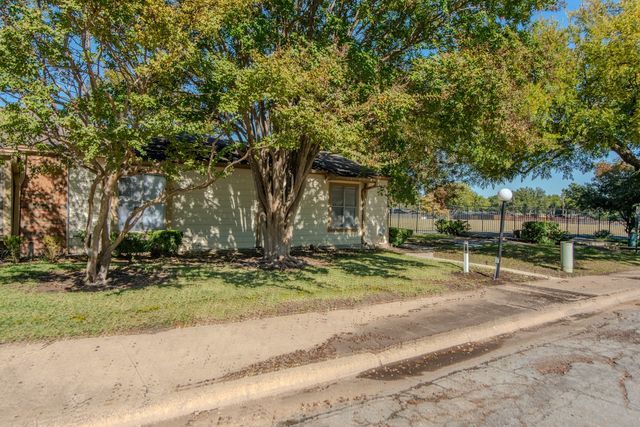 13769 Brookgreen Circle, Dallas, TX 75240