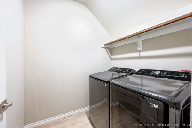 2416 W Birmingham Street, Broken Arrow, OK 74011