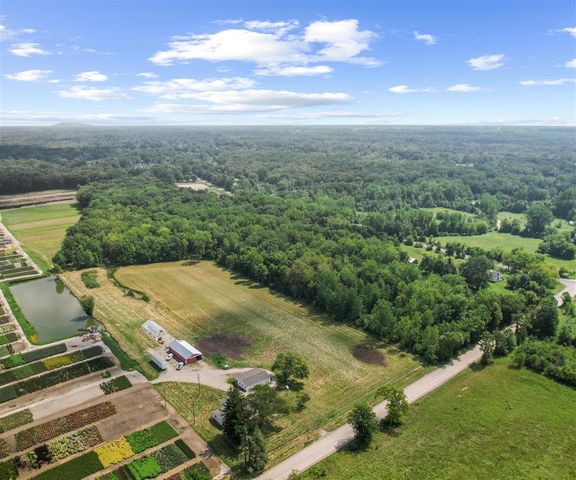 9310 S Rushton Road, South Lyon, MI 48178