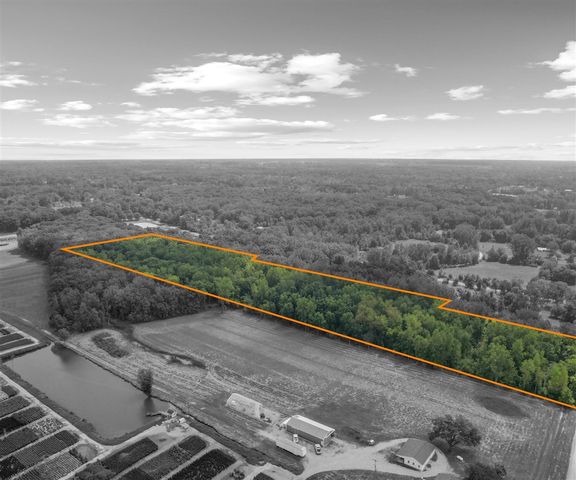 9310 S Rushton Road, South Lyon, MI 48178