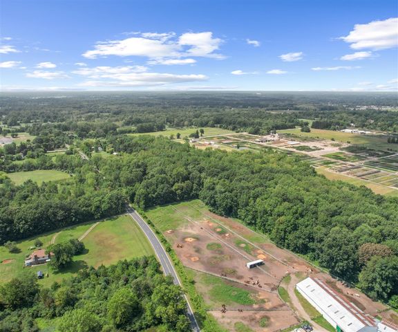 9310 S Rushton Road, South Lyon, MI 48178