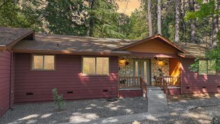 10190 Kenwood Dr, Grass Valley, CA 95949