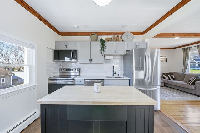 291 Oneil Road, Somerset, MA 02725