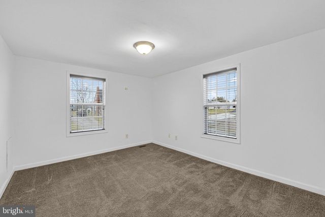 845 JEFFERSON AVE, Charles Town, WV 25414