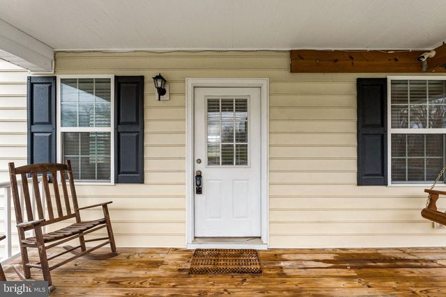 845 JEFFERSON AVE, Charles Town, WV 25414