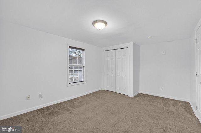 845 JEFFERSON AVE, Charles Town, WV 25414