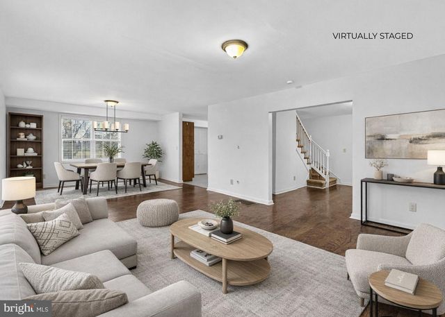 845 JEFFERSON AVE, Charles Town, WV 25414