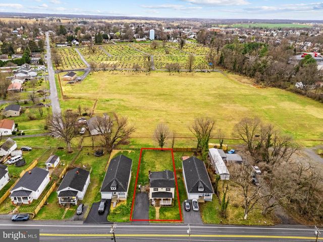 845 JEFFERSON AVE, Charles Town, WV 25414