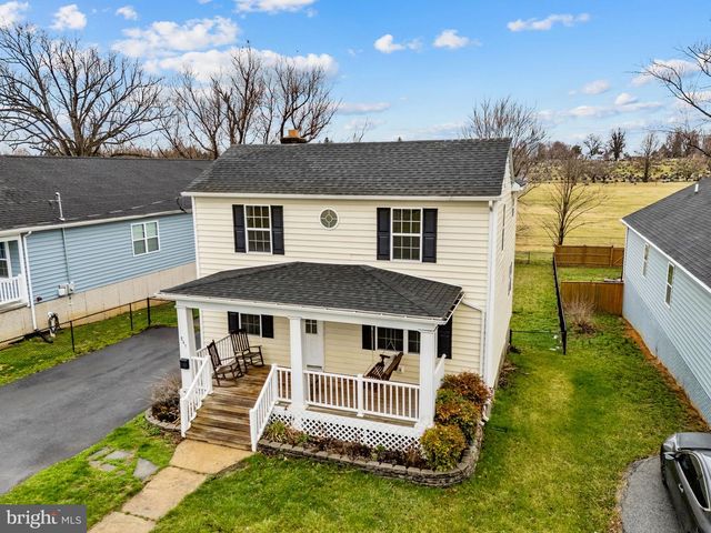 845 JEFFERSON AVE, Charles Town, WV 25414