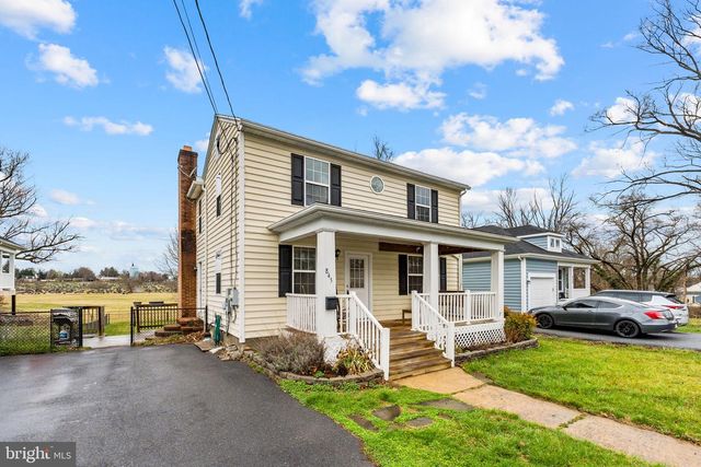 845 JEFFERSON AVE, Charles Town, WV 25414