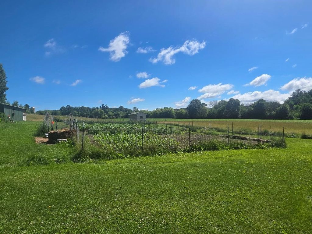 Image 9 of property listing at 483 11th Street, Prairie Farm, WI 54762