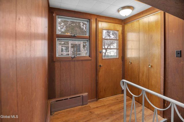 71 3rd Avenue, Waterford, NY 12188