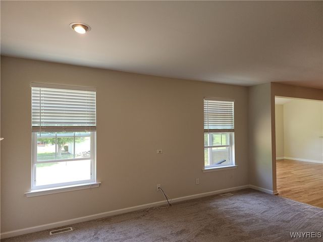 5839 Pinehurst Court, Hamburg, NY 14085