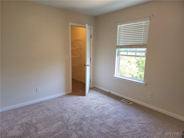 5839 Pinehurst Court, Hamburg, NY 14085