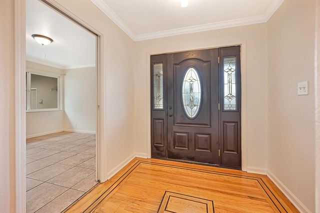 5261 Verner Ave, Sacramento, CA 95841