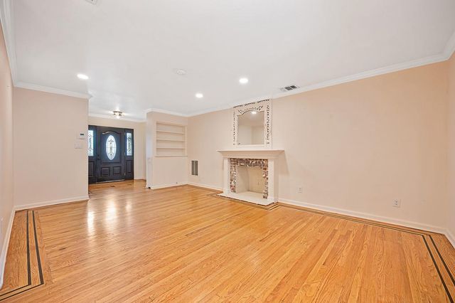 5261 Verner Ave, Sacramento, CA 95841