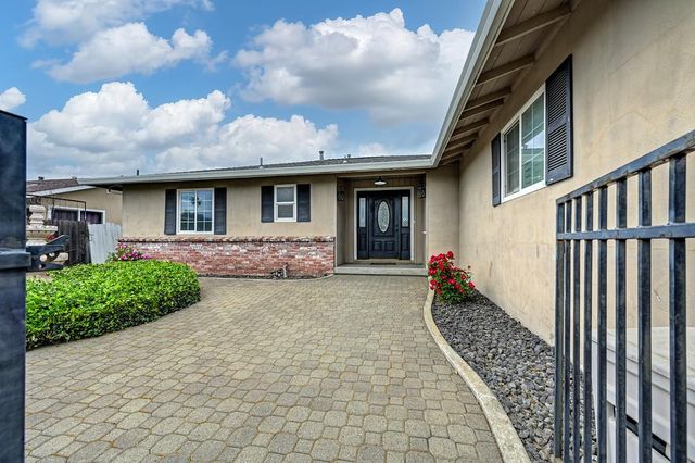 5261 Verner Ave, Sacramento, CA 95841