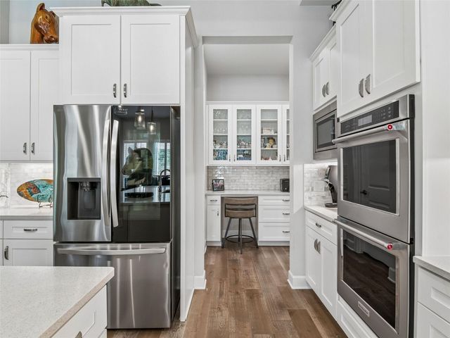 224 Sweeping Sage LN, San Marcos, TX 78666