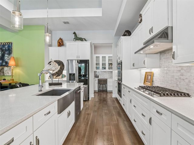 224 Sweeping Sage LN, San Marcos, TX 78666