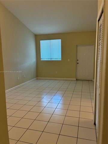 1666 SE 27th Ct 205, Homestead, FL 33035