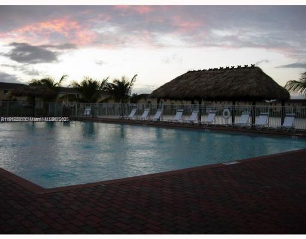 1666 SE 27th Ct 205, Homestead, FL 33035