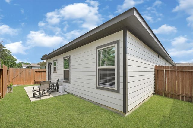 21066 Voyage Lane, Porter, TX 77365